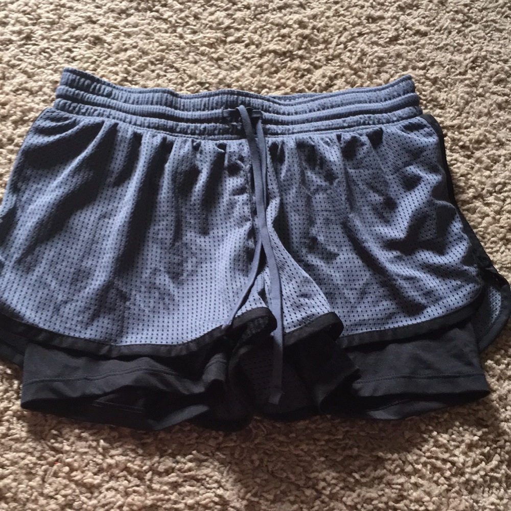 Never worn champion shorts